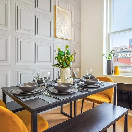 Spacious City Centre Apartment - Sleeps 8 Liverpool Extérieur photo