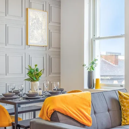 Spacious City Centre Apartment - Sleeps 8 Liverpool Extérieur photo