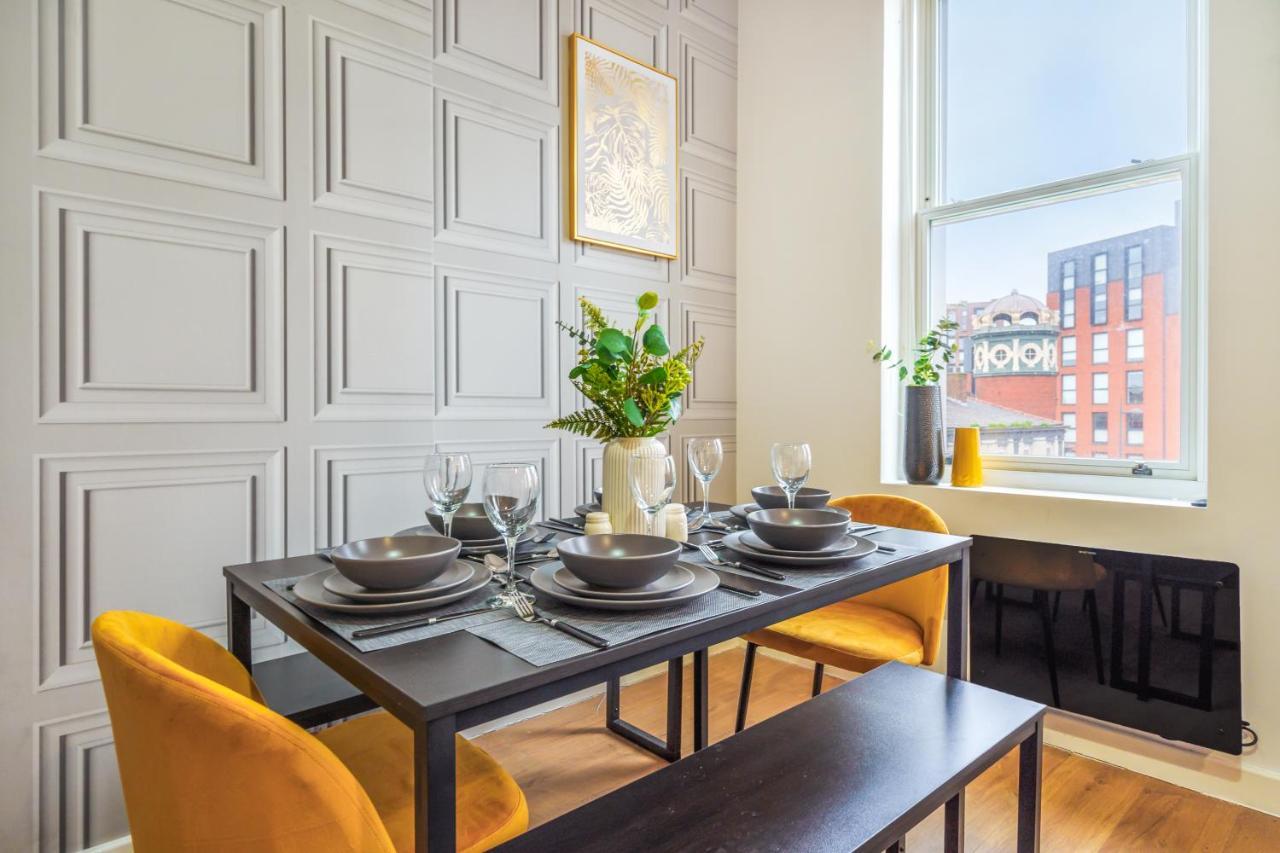Spacious Centre - Sleeps 8 *