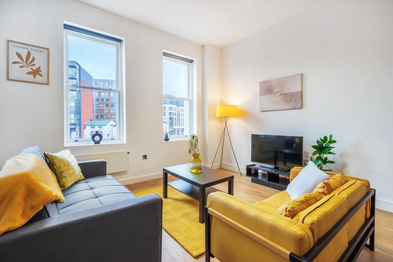 Apartment Spacious Centre - Sleeps 8
